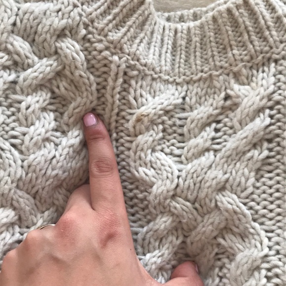 Chunky cable knit sweater - Picture 4 of 4